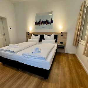 Hopfenhotel Am Adenauerufer Bamberga